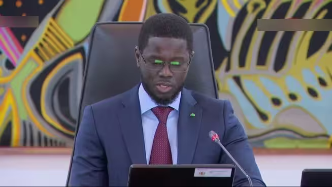 « Il les a saisis à la fin de la réunion » : Bassirou Diomaye Faye révèle la vérité à ses ministres