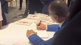 Etats-Unis : Quand l’homonyme de Diomaye débarque à la cérémonie de Macky Sall !