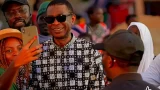 Youssou Ndour annonce un nouveau projet musical en collaboration avec ses « fils »